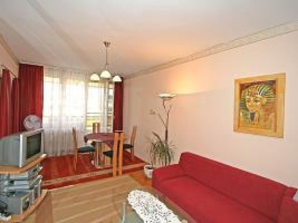 شقة من 3 غرف 60 أم2 في الطابق السادس بودابست